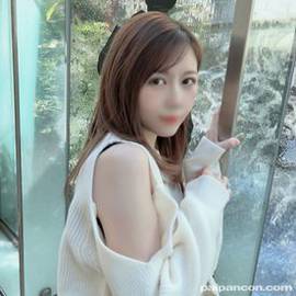 初撮影・顔出し！「えっここでするの！？」なまめかしく妖艶なオフィスレディを漫喫に連れ込み人眼を忍んで絶頂で悶え堕ちながら生中出し！！さらに追撃生中出し！！