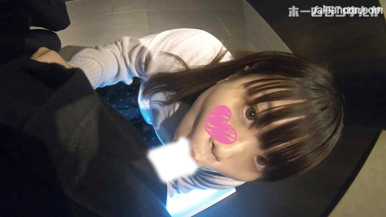 FC2-PPV-1454489 - 【ネカフェで露遊び♪どこでもフェラ】大人しい娘ほど頭の中はスケベでいっぱい！通路で、トイレで、どんどん変態行為にハマってゆく【図書館職員・蜜香ちゃん（21歳）】 thumbnail_2.jpg