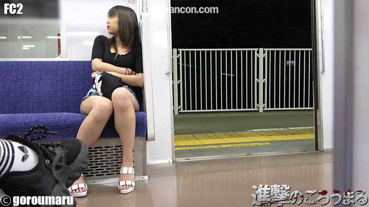 FC2-PPV-1464245 - 【個撮21】完全顔出し19歳スレンダーパイパン スジマン⑧ 電車で超デニムミニ 最後はカラオケ