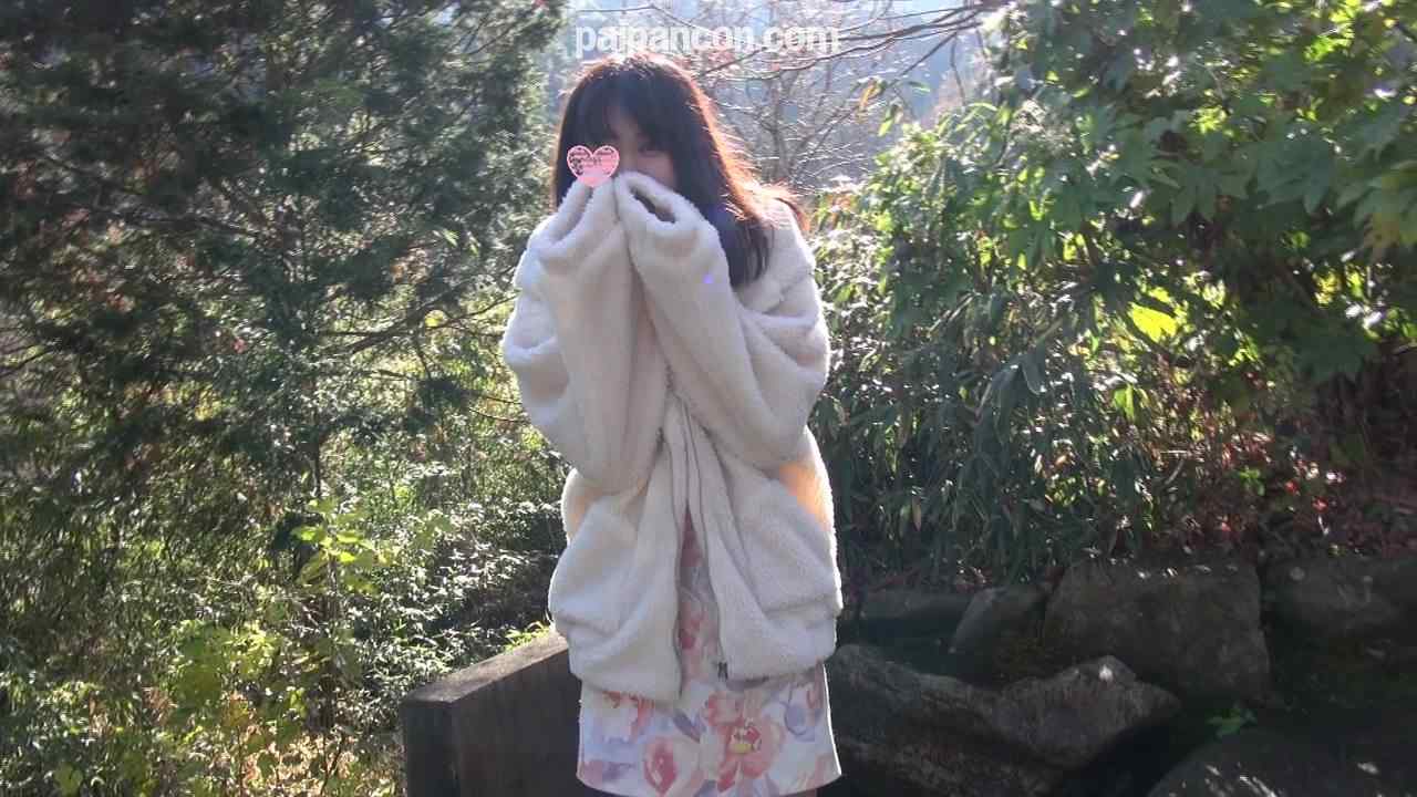 FC2-PPV-1660590 - 野外露出！敏感スレンダー美熟女を無理やり外に連れ出して中出しSEX！恥ずかしがりながら潮吹きまくるドスケベ女♥