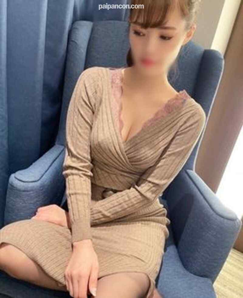 FC2-PPV-1664950 - 【初登場１位の神Ｆcup美魔女他人妻！ドＭ調教序章ＮＴＲの極みｗ】旦那の知らない美人妻の不倫はドＭ調教まで発展！もう無理！電マで連続鬼イカせ失神寸前ｗモチ中出しｗ