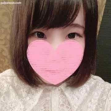 FC2-PPV-1757093 - 初めましてでレディグラ投与♥️キメ☆セク級！若すぎるエロ娘が顔を隠してマンコは隠さず【個人撮影】 cover.jpg