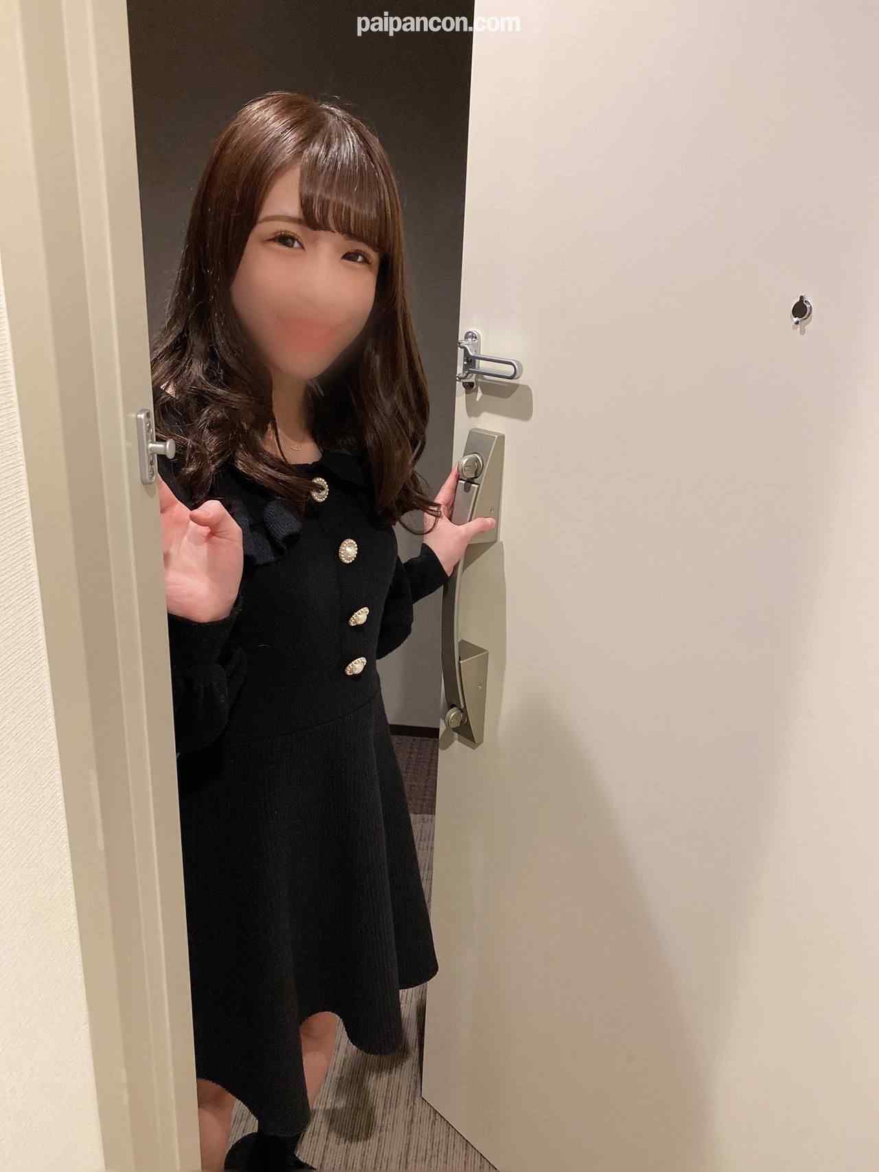 FC2-PPV-1758998 - 【夢叶えます♪】いきなり玄関でダブル即尺。笑顔一級品の美**がファンのご自宅へお伺いします。がっつり中に出されて妊〇不可避 thumbnail_0.jpg