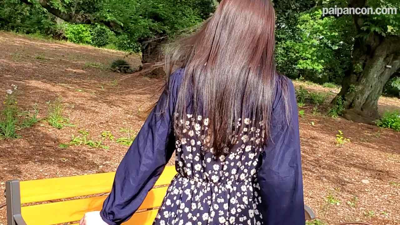 FC2-PPV-1810325 - 【初撮影】今春保育士になりたてのDカップ‼︎可憐に乱れる裏の顔・・2回中出し（長編）