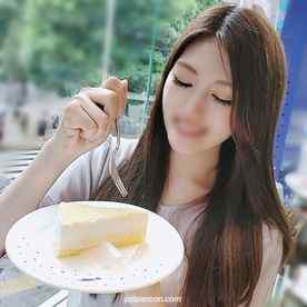 FC2-PPV-1833561 - 某大手オリー◯SPAの指名NO1セラピストに中出し！！人気の秘訣はそういうことだった・・・