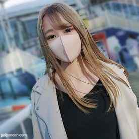 FC2-PPV-1917445 - 【初撮影】ガールズバーでバイトする20歳の女子大生に中出し！！