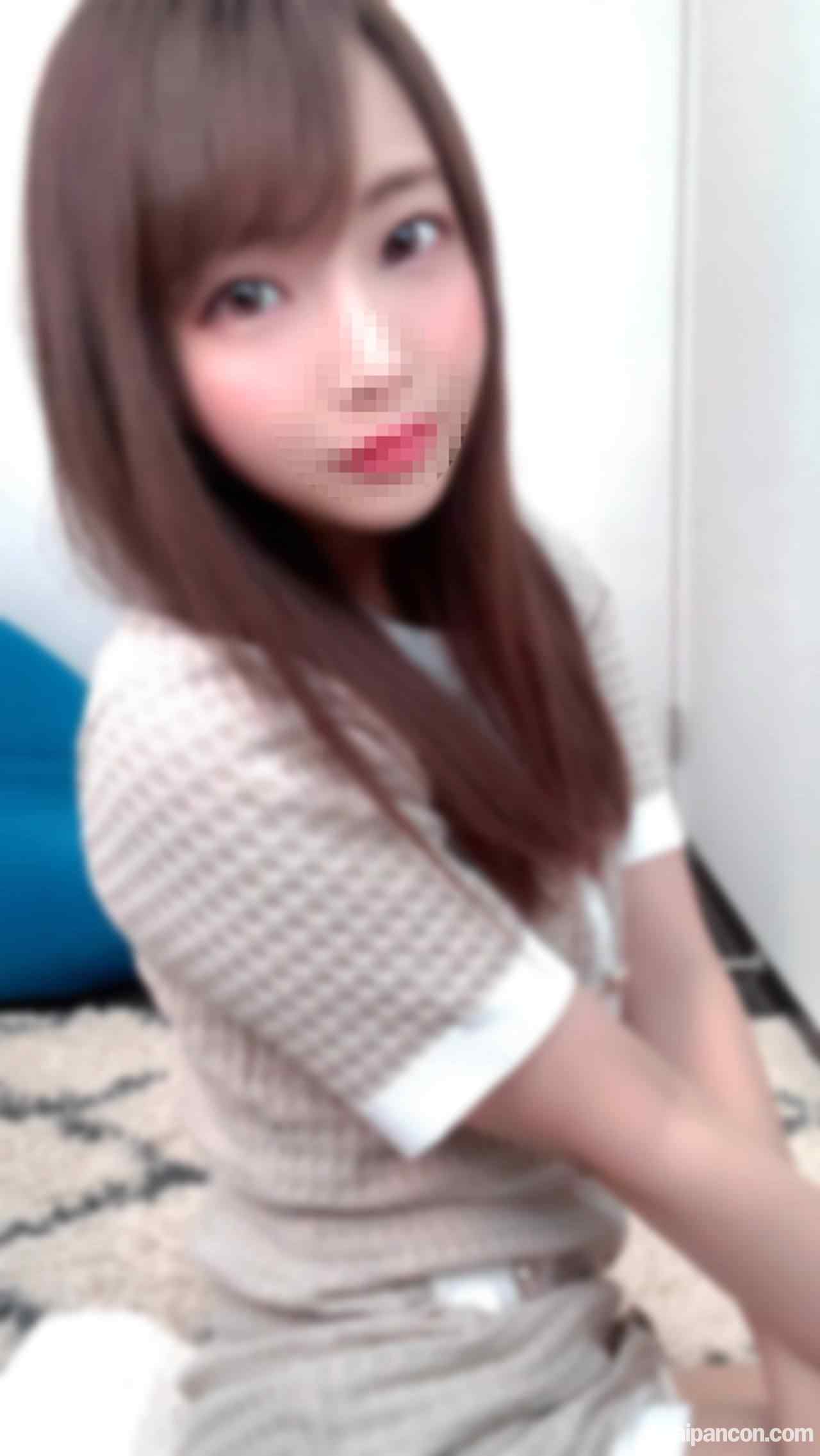 FC2-PPV-2104884 - 完全顔出しの猫目顔美女に即ハメ thumbnail_0.jpg