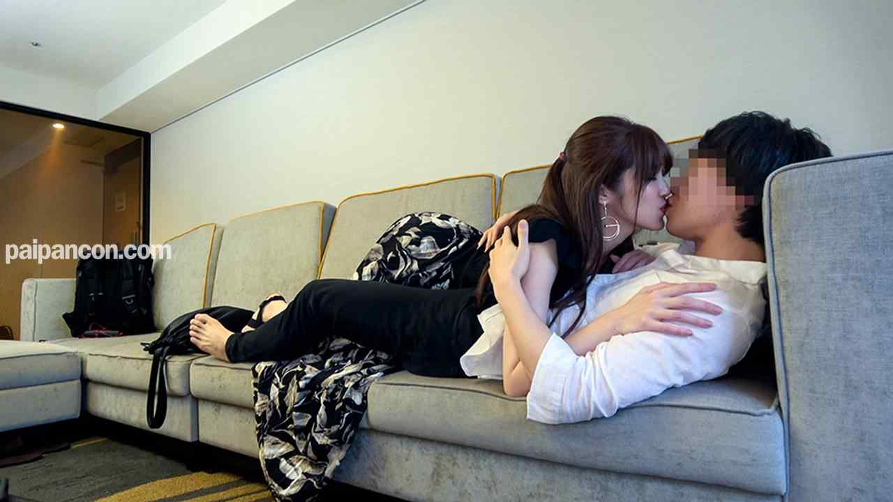 FC2-PPV-2235300 - 【年下好きの♀えろ姉さん】大学職員のお姉さん(27歳)色っぽ可愛さ100億万点！神美乳　ホテルで密会。発情男子大学生に何度も生中出し　個人撮影【身バレ厳禁取り扱い注意】