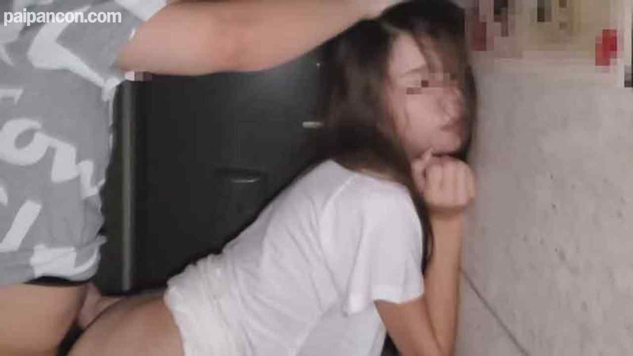 FC2-PPV-2287651 - お腹を空かせた娘の傍で、堪えきれず悦びの声を漏らす二児の* thumbnail_4.jpg