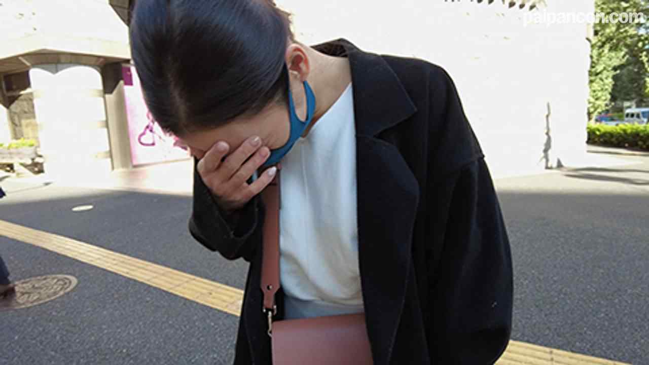 FC2-PPV-2381162 - 【羞恥♥変態散歩】リモコンバイブを挿入して街歩きアクメ我慢！イキすぎ濡れすぎ狂マンコ変態人妻ナマ中出しSEX【個人撮影】 thumbnail_2.jpg