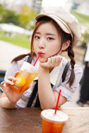 FC2-PPV-2468802 - 【配信の裏側、】めちゃかわ♥(20歳) フォロワ４万！人気ゲーム配信**大生、男*大生とゲーム配信中に軽イキ☆垢BANギリギリのフェラ＆中出しSEX映像♥伝説個人撮影