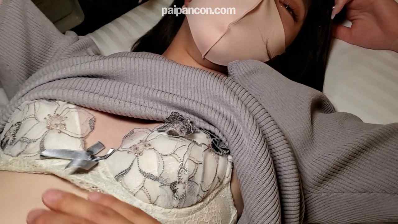 FC2-PPV-2471454 - 美容クリニックの受付嬢と夕映えの海岸で黄昏デート・・・観覧者で密室猥褻そして上品な身体に最後の中出し！！これが彼女の最後の作品・・・ thumbnail_1.jpg