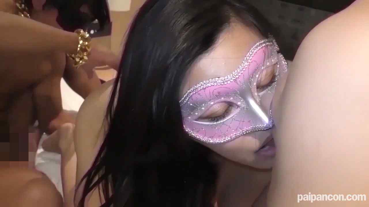 FC2-PPV-2629579 - 【個撮・連続中出し・乱交】旦那と離婚協議が始まった31歳巨乳妻　無気力な女を甚振る2本のチ〇ポで連続中出し thumbnail_7.jpg