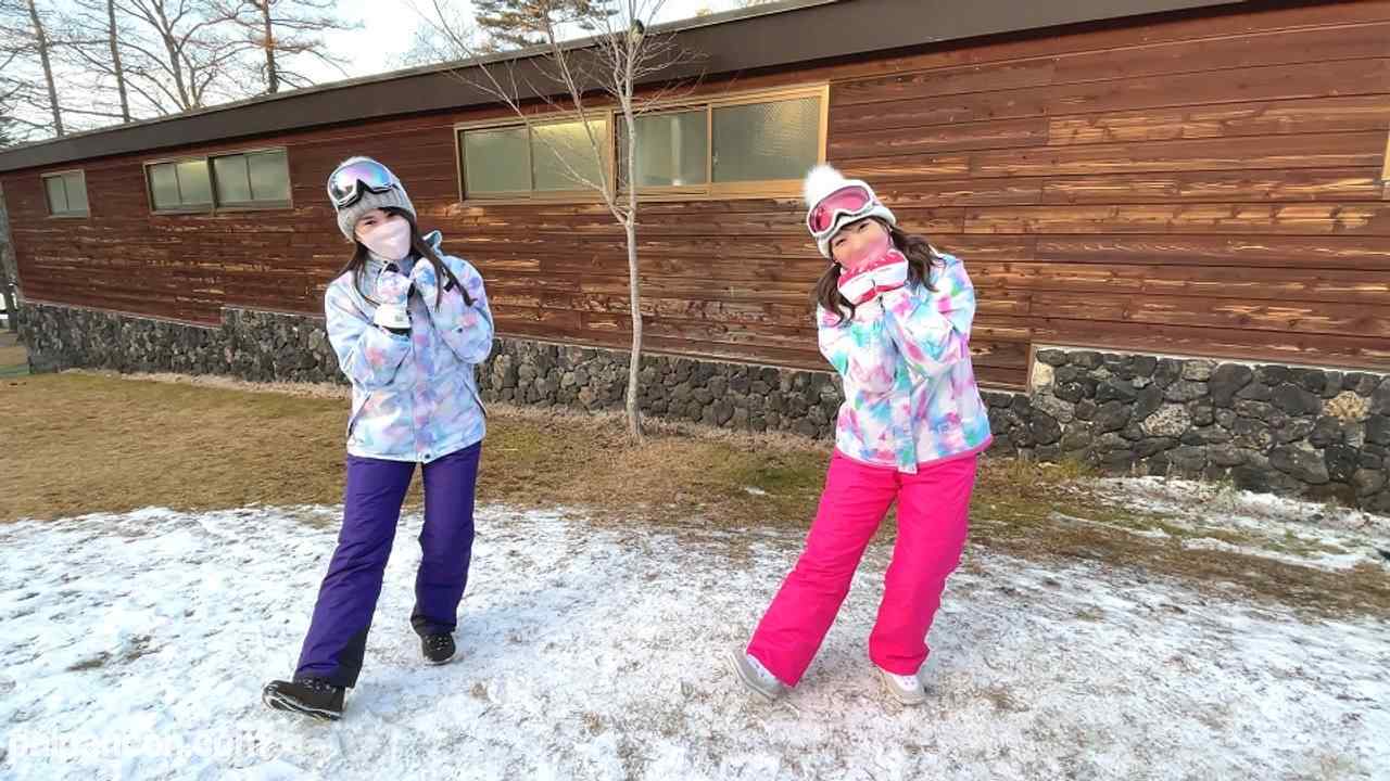 FC2-PPV-2707353 - 【ツイ〇ャス配信**大生】私をスノボに連れてって♥癒しの天使(21歳)サポーター3万人突破！巨乳ライバー配信者仲間とスキー配信後のホテルでオフパコ中出し個人撮影【身バレ厳禁取り扱い注意】