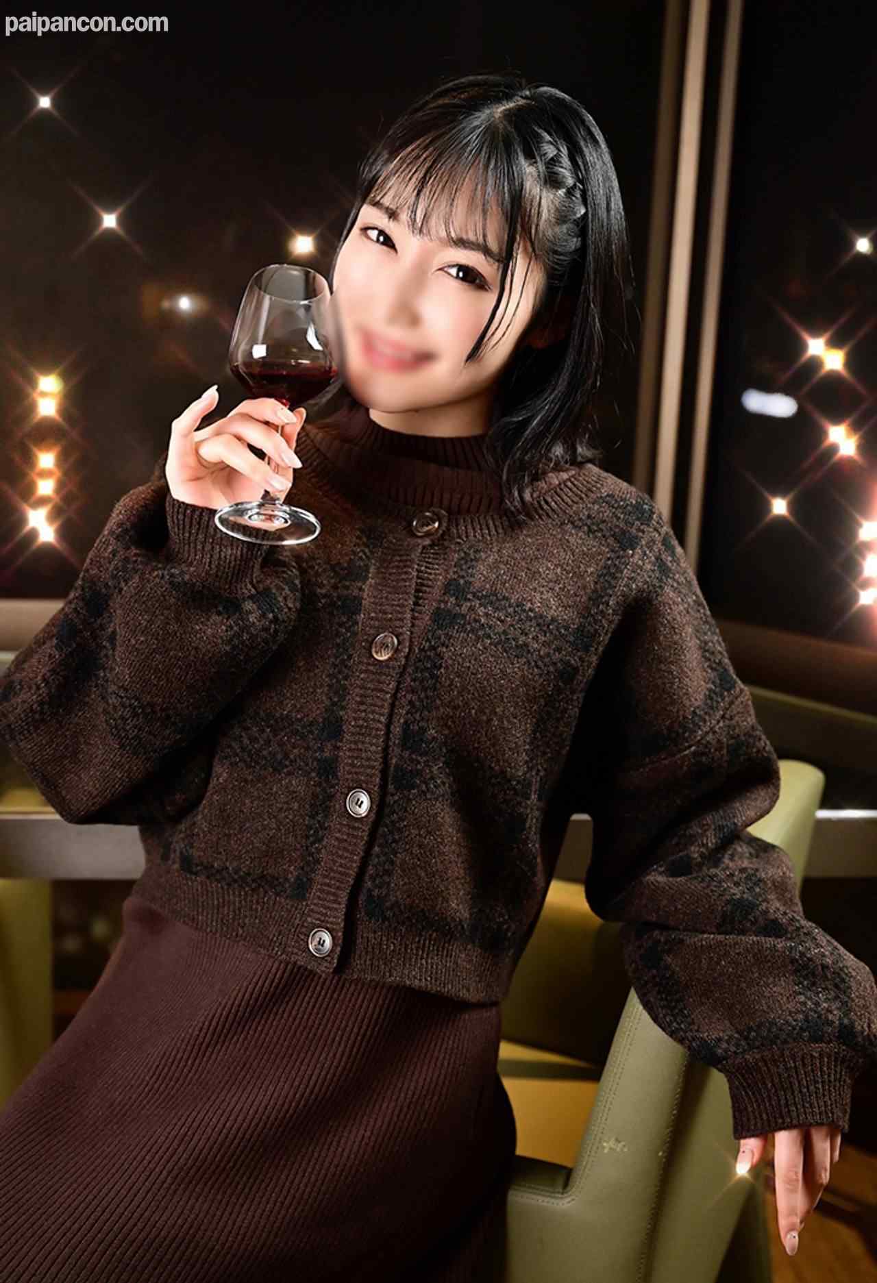 FC2-PPV-2710114 - 【顔出し】エロすぎる都内ダンス講師　セフレとのプライベートハメ撮り流出　尻を叩かれバイブをぶち込まれ四つん這いで乱れ狂う！理性ゼロ姿をさらして中出しSEX！