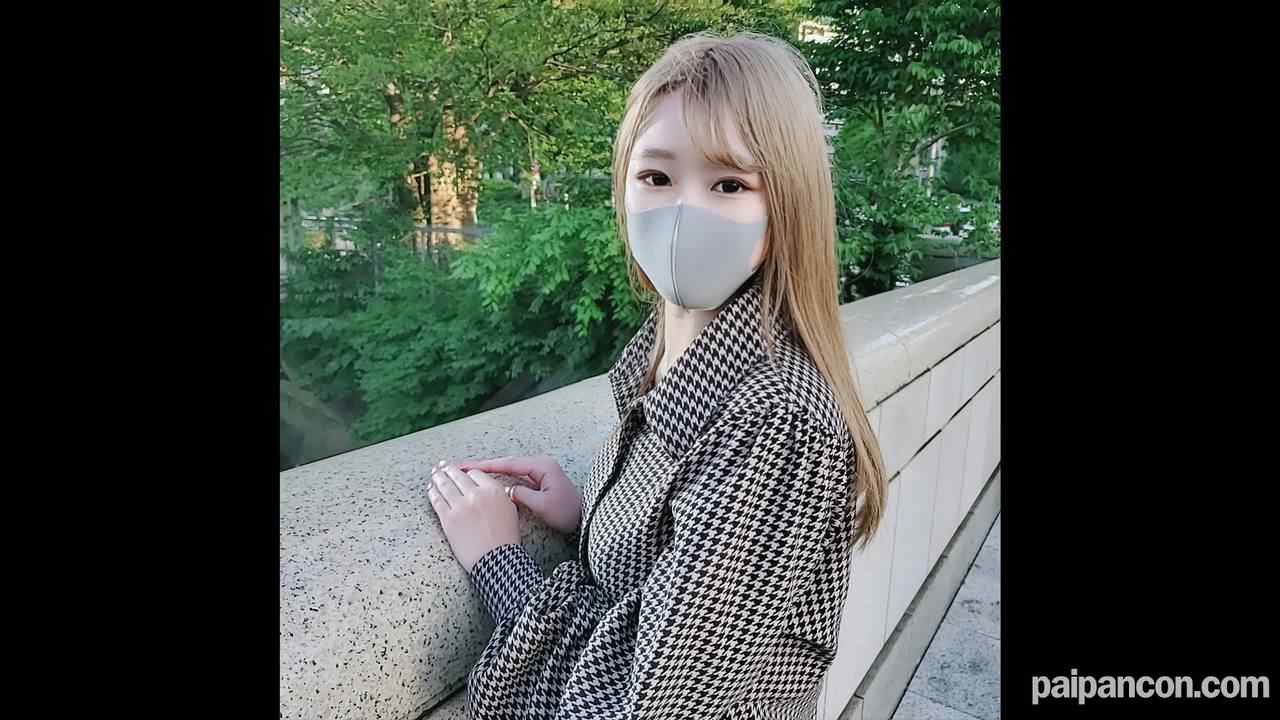 FC2-PPV-2742024 - イ◯スタに卑猥な自撮りを載せガールズバーに客を寄せて生計を立てる現◯金髪女子大生に中出し！！