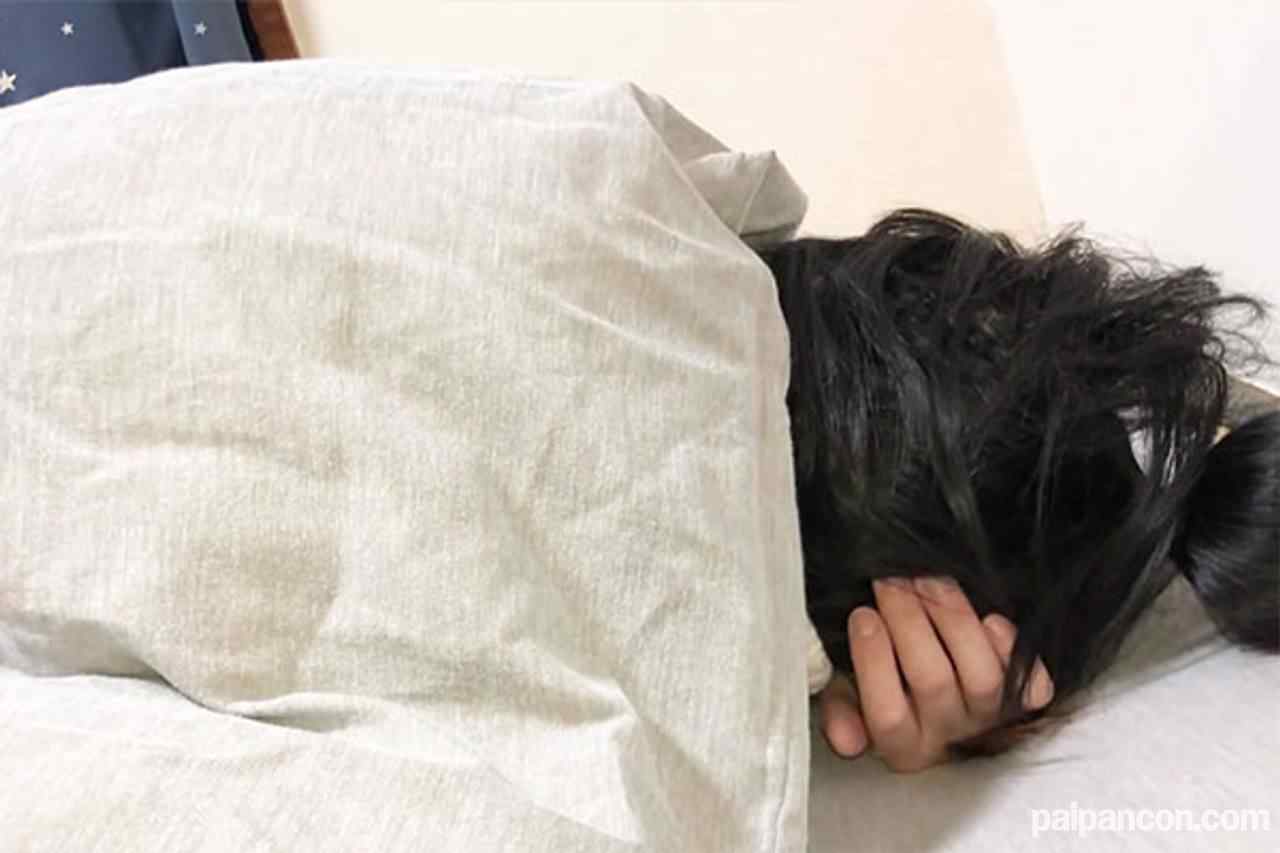 FC2-PPV-2934549 - ３P初撮り！！【個人撮影・無修正】熟睡している友人の*を**ました。友人宅に泊まり逝った際友達が買い物行っているすきをみて、*を肉オナホにして**ました！！！