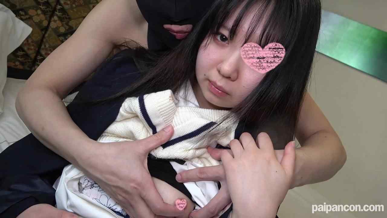 FC2-PPV-2972795 - 合計３作品！怒涛の２００分！！ Ｒ４卒業生の色白スレンダー美**は剛毛未処理マンコで感度良好。電マ＆手マンで豪快****。 thumbnail_0.jpg