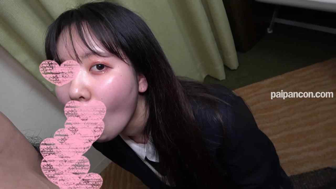 FC2-PPV-2972795 - 合計３作品！怒涛の２００分！！ Ｒ４卒業生の色白スレンダー美**は剛毛未処理マンコで感度良好。電マ＆手マンで豪快****。 thumbnail_5.jpg