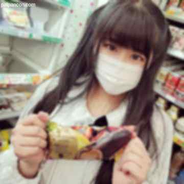 FC2-PPV-3004090 - 3作合計190分!!【無/乱交】夜の街を徘徊する『トー横キ●ズ』にウマい話を持ち掛け、おびき寄せて制裁１０発中出し！ cover.jpg