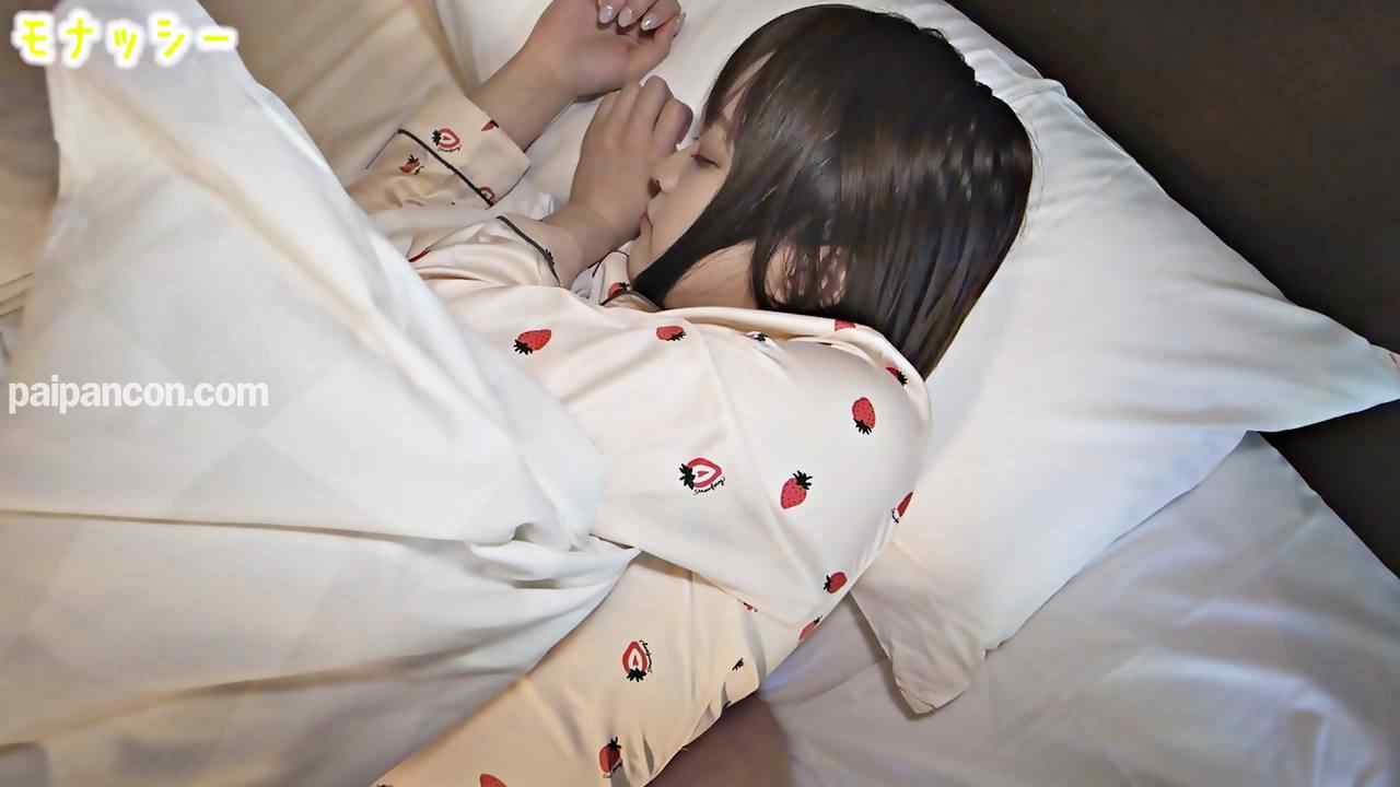 FC2-PPV-3076518 - 【パジャマ★モナシ】パジャマdeおじゃま♥Iカップで自分でも舐めちゃう～陥没乳首もエロイ♥パイズリで発射寸前！えちえちアニメ声で挑発♥イチゴ柄のピンクパジャマでプルパコ♥ thumbnail_1.jpg