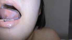 FC2-PPV-3094447 - 【個人撮影】相席居〇屋で拾ってオヤジが連れてきた娘　ごっくん編