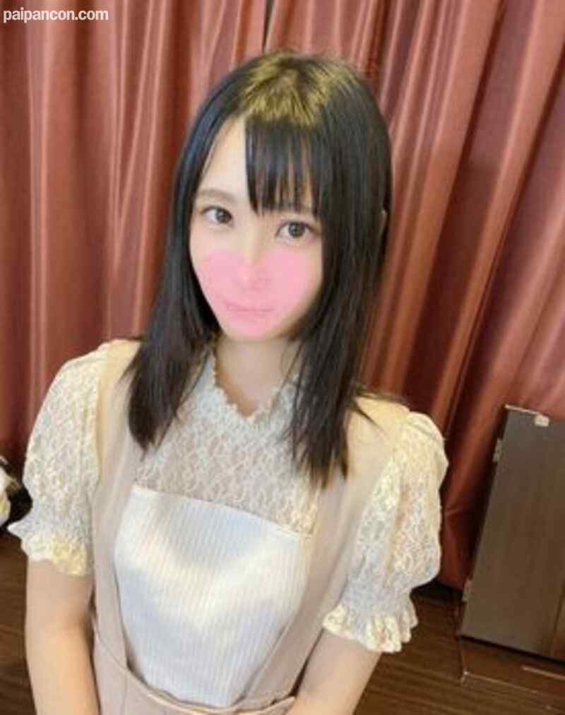 FC2-PPV-3094833 - 一週間限定3480→2480 3作品合計200分！ 色白スレンダーな身体とアイドル級の容姿を併せ持つ純真無垢な女の子。経験浅めなおまんこに人生初中出し♡ cover.jpg