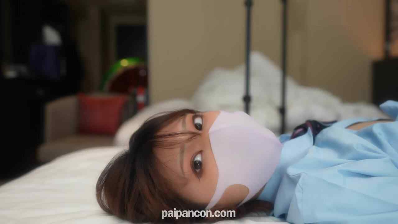 FC2-PPV-3146653 - １８才のぼ*乳が飛び散る！、『８KVR特典付き』ショートカット超絶美形！！、１８才ショートカット超絶美人ママからぼ*乳が飛び散る！！水着、制服、１８才、ぼ*乳、ゲロ！！『個人撮影』個撮３０７人目 thumbnail_5.jpg