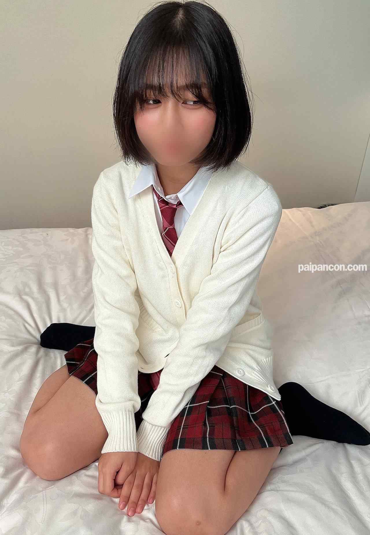 FC2-PPV-3195664 - ※自己責任で見てください。10代家出した女の子。発育中の幼い小麦色の身体が潮吹きイキまくりで痙攣しまくり。大人に騙された哀れな女の子の人生初フェラと生中大量中出し、人生終了。