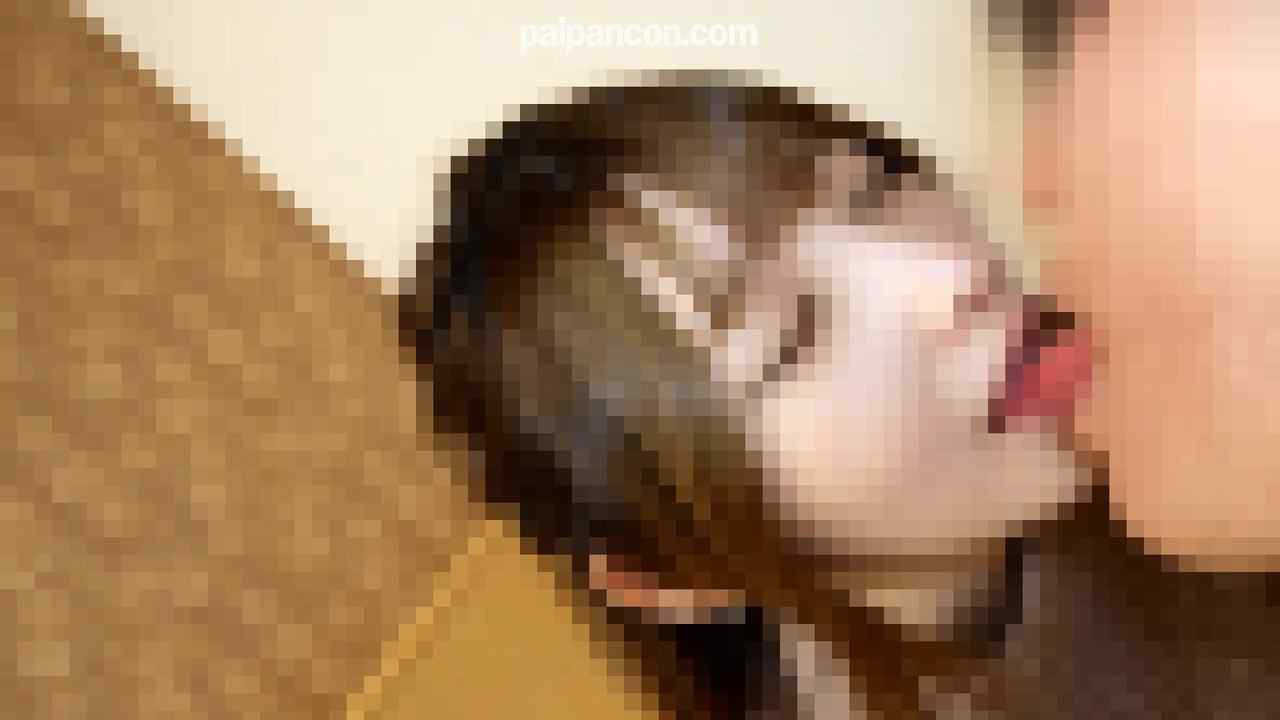 FC2-PPV-3215955 - 初顔出し撮影！！！僕が通っている青山の美人美容師に着物を着せて河川敷で野外フェラ＆口内射精！！彼女の美貌とあまりの気持ち良さに興奮冷めず2回連続生中出し！！ thumbnail_3.jpg