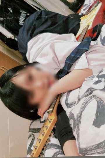 FC2-PPV-3220965 - 【顔出し】美脚のバンド女子～4th～卒業～