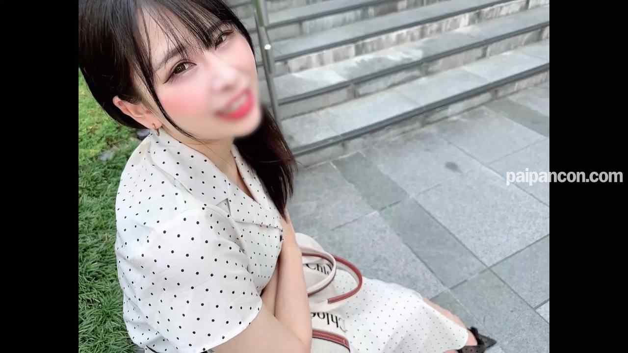 FC2-PPV-3838384 - 【無/初撮り】※個数限定※ドS痴女に「勝手に興奮してんじゃねーよ！」っと唾を吐かれ、ヌルヌル手コキで脳イキ状態。我慢の限界だったのでそんなお嬢様にピストンでかまし中出ししてやった thumbnail_1.jpg