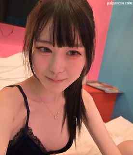 FC2-PPV-4012848 - ZIP特典有【無】セクシー下着姿でハメ撮り スレンダー 地下アイドルひな 20歳に着衣で中出し 12作品目【サカイ】 cover.jpg