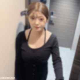 FC2-PPV-4205571 - 【無】スタイルがピークの巨乳*が金ピンチでSEX懇願！脱いだら凄いIカップに興奮して激ピストンが止まらない。 cover.jpg