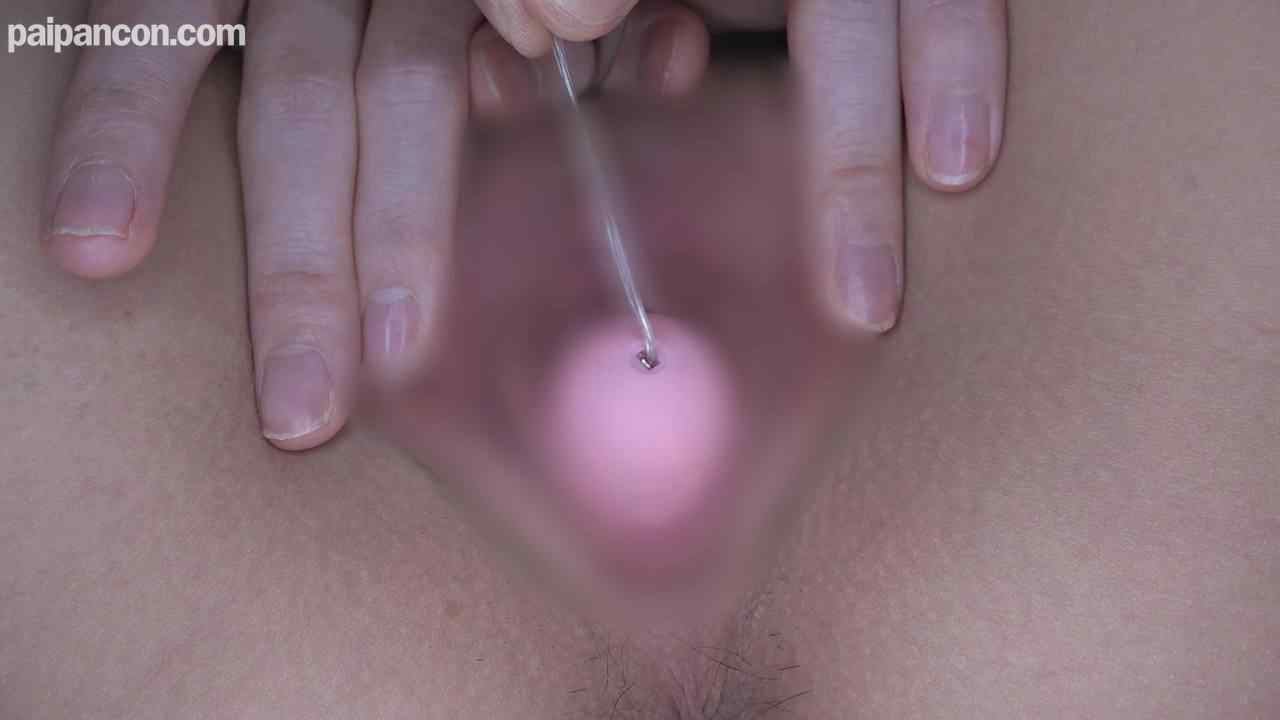 FC2-PPV-4239453 - ★途中から顔出し★素人さんがえっちな事をしにやってきた！ケース＃27　エッチな下着でローター攻め！カワイイ顔してフェラがエロイ　みつきちゃん（21）の場合【特典付き】 thumbnail_4.jpg