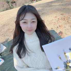 FC2-PPV-4311904 - 初撮影・顔出し！！3日間限定！！透き通るような色白美肌のFcup美巨乳美大生がお行儀悪く腰を動かし幾度も絶頂！！品を忘れた美白で淫らな美体に2回連続生中出し！！