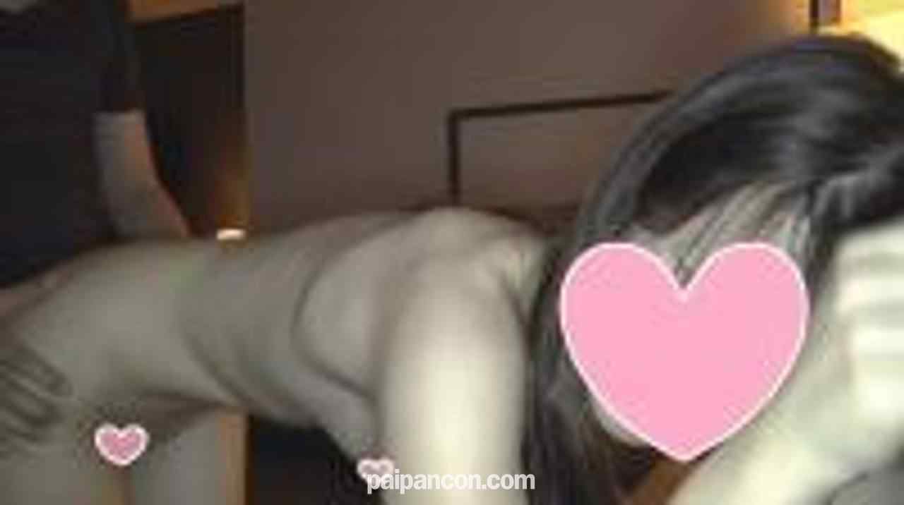 FC2-PPV-450820 - 【個人撮影】顔出し　美しくて濡れやすい若奥様23歳に、クスコ、中出しさせてもらっちゃいましたwww【高画質版有】 thumbnail_6.jpg