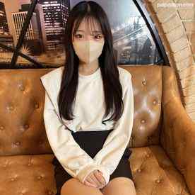 FC2-PPV-4546798 - 【素人ハメ撮り#018】超逸材な18歳みおちゃん。愛嬌抜群でノリノリ。エロカワすぎるＪＤに生中出し。【レビュー特典あり】 cover.jpg