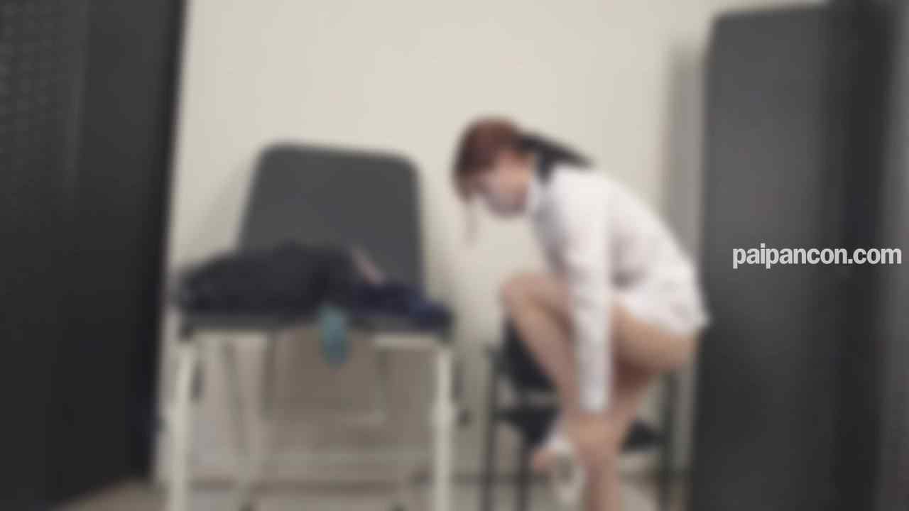 FC2-PPV-4551956 - ♡10/23迄半額【無修正・完全素人】カワイイ喘ぎ声に我慢できず中出し！欲望むき出しの中年男に軽蔑の眼差しを向けながらも極太マラの快感には抗えずオマンコぐっちょりさせて切なげに喘ぐＳ級お嬢様ＪＤ！ thumbnail_1.jpg