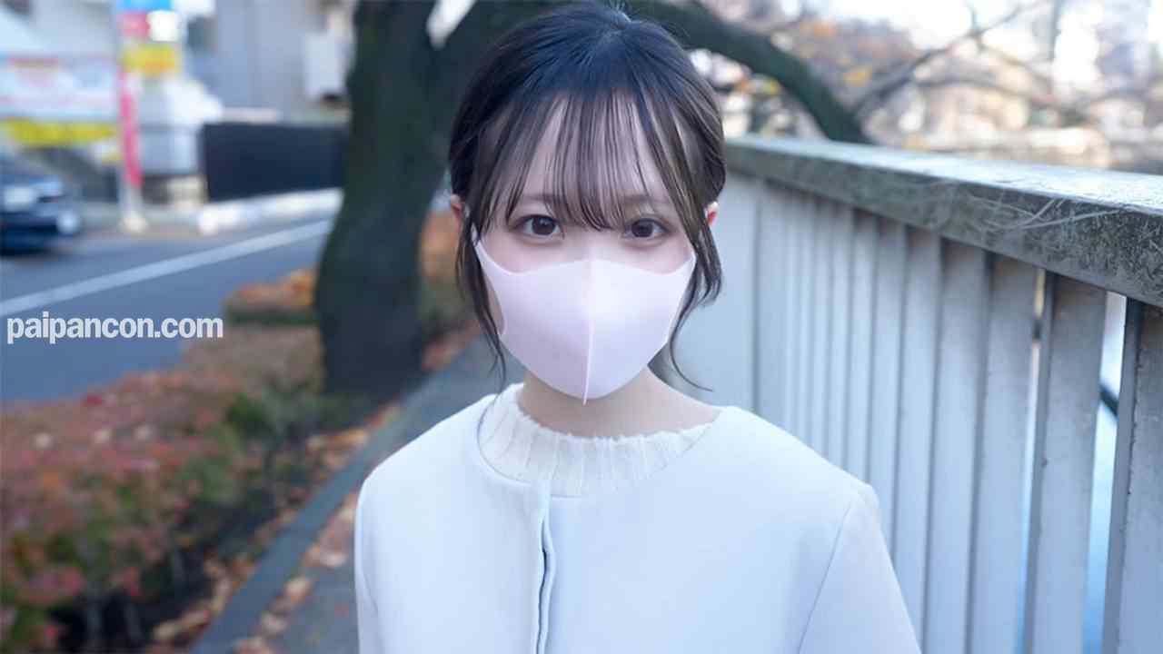 FC2-PPV-4592230 - 経験人数１人のみ！！１９才！、７ヶ月前まで高○３○生！、FC２最高クラスの超絶可愛い１９才登場！キャバ、風俗、援○一切経験なし、完全初撮影、今の彼氏しか経験無し、４７３人目 thumbnail_4.jpg