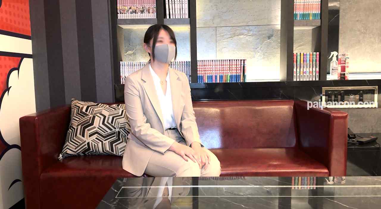 FC2-PPV-4625589 - 初出演マジ素人！年末に帰省してきた働くDカップ新卒OLを空港でリモートバイブ挿れて楽しむw thumbnail_0.jpg