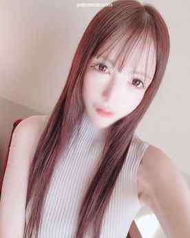 FC2-PPV-4634285 - ★初回販売特別割引★【無修正】 [初撮り] インス〇フォロワー３万人の現〇レースクイーンが上納！！ 天然ムスメに電マを当てたらドエロいことに...打ち合わせ無しでゴム無し種付け餌食に！！ cover.jpg