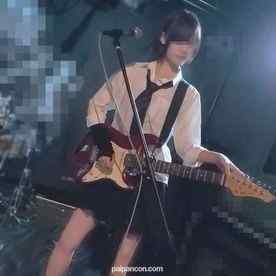 FC2-PPV-4671409 - 【顔出し高画質リマスター】県立普通科③美脚のバンド女子〜1st〜絶頂失神中出〜 cover.jpg