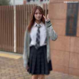 FC2-PPV-4679410 - 某恋愛TV出演予定の18歳現'K。オーラ抜群の顔立ちに神スタイルの彼女をハメ撮り。愛液ﾀﾞﾀﾞ漏れの膣に堪らず2発も種付け着床。。。