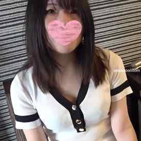 FC2-PPV-4682512 - 【無・個撮】限定割300pt・美魔女のスレンダー人妻主婦との生々しいハメ撮り・中出し【特典で高画質】 cover.jpg