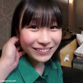 FC2-PPV-4713971 - 【無 / 剛毛 / 初中出し】田舎育ちの何も知らない純朴な美女が研修に必要な4万のためだけに人生初撮影に臨む一部始終。※数量限定販売 cover.jpg