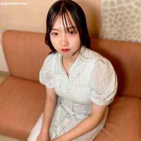 FC2-PPV-4734296 - ★特典で無修正 ♀168 ごーほー18歳の天真爛漫なつむぎちゃんを大人の世界にお導きした思い出の動画。初めての中出し。 cover.jpg