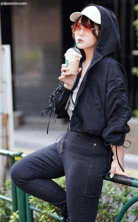 FC2-PPV-4742442 - 限定価格【バイセクシャル】「キスとかいらない」COOL＆DRY　かっこイイ女。結婚願望ゼロ、性欲だけ解消しにきたサバサバイケメン♀。チ〇ポでメス堕ち中出し