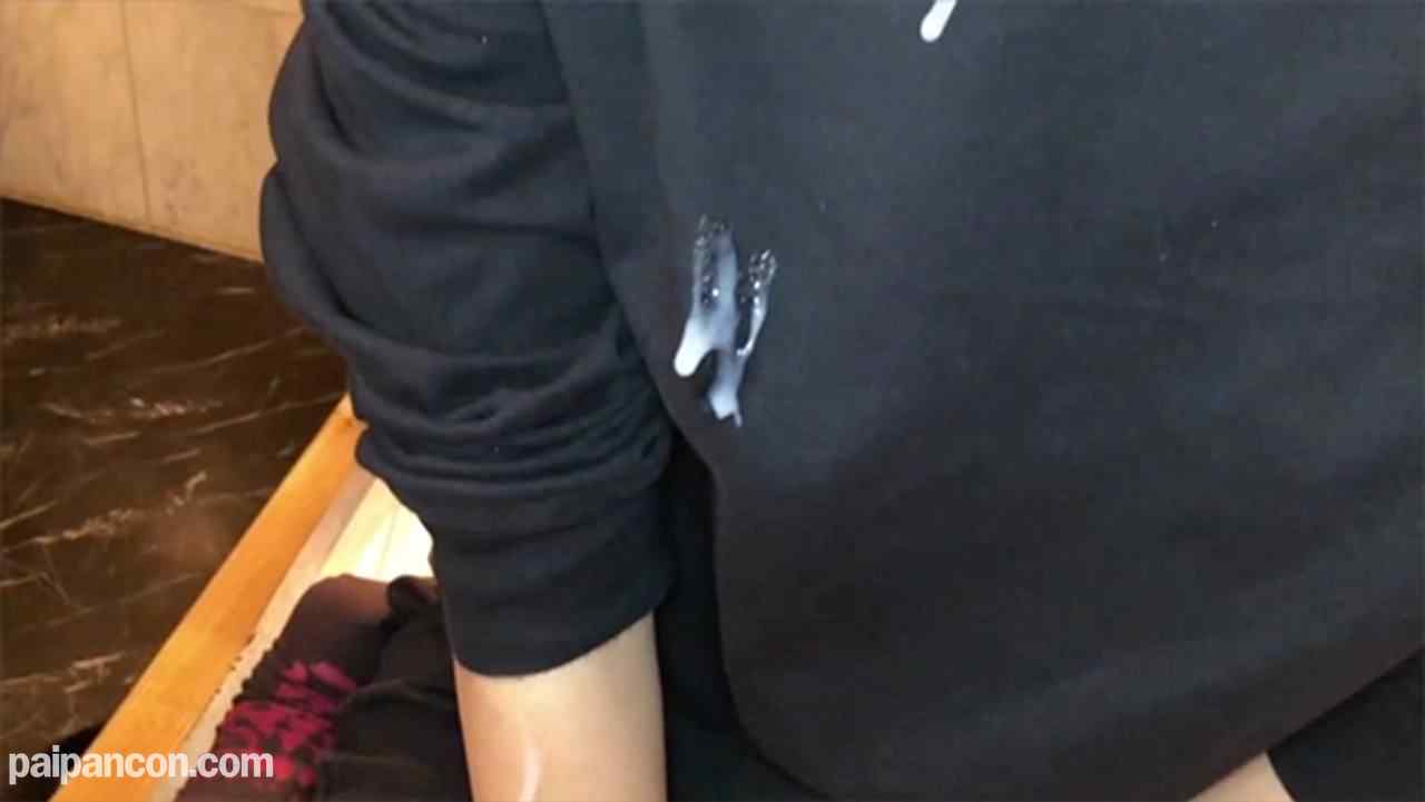 FC2-PPV-4779150 - 【先着30名500円オフ】さゆり19歳・顔射インタビュー④。クール系なのに笑顔が可愛すぎる小松菜奈系の黒髪ちゃんが「おと●さん、顔射されるところ見ててね」とカメラ目線顔射される一部始終（046） thumbnail_9.jpg