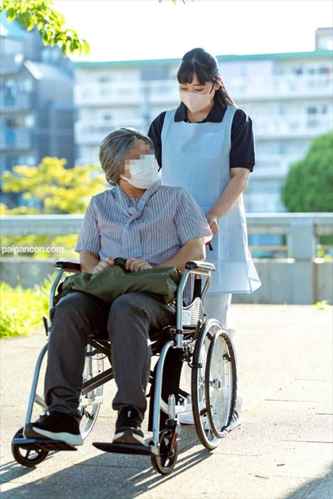 FC2-PPV-4832874 - 【爆乳介護士】おっとりマジメ系Hカップ介護士 激ピスオイルびちょ塗れ中出し thumbnail_1.jpg